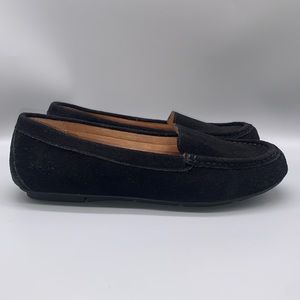 Vionic Debbie Black Suede Loafer Women's    -    Size:   9.5 (Wide)